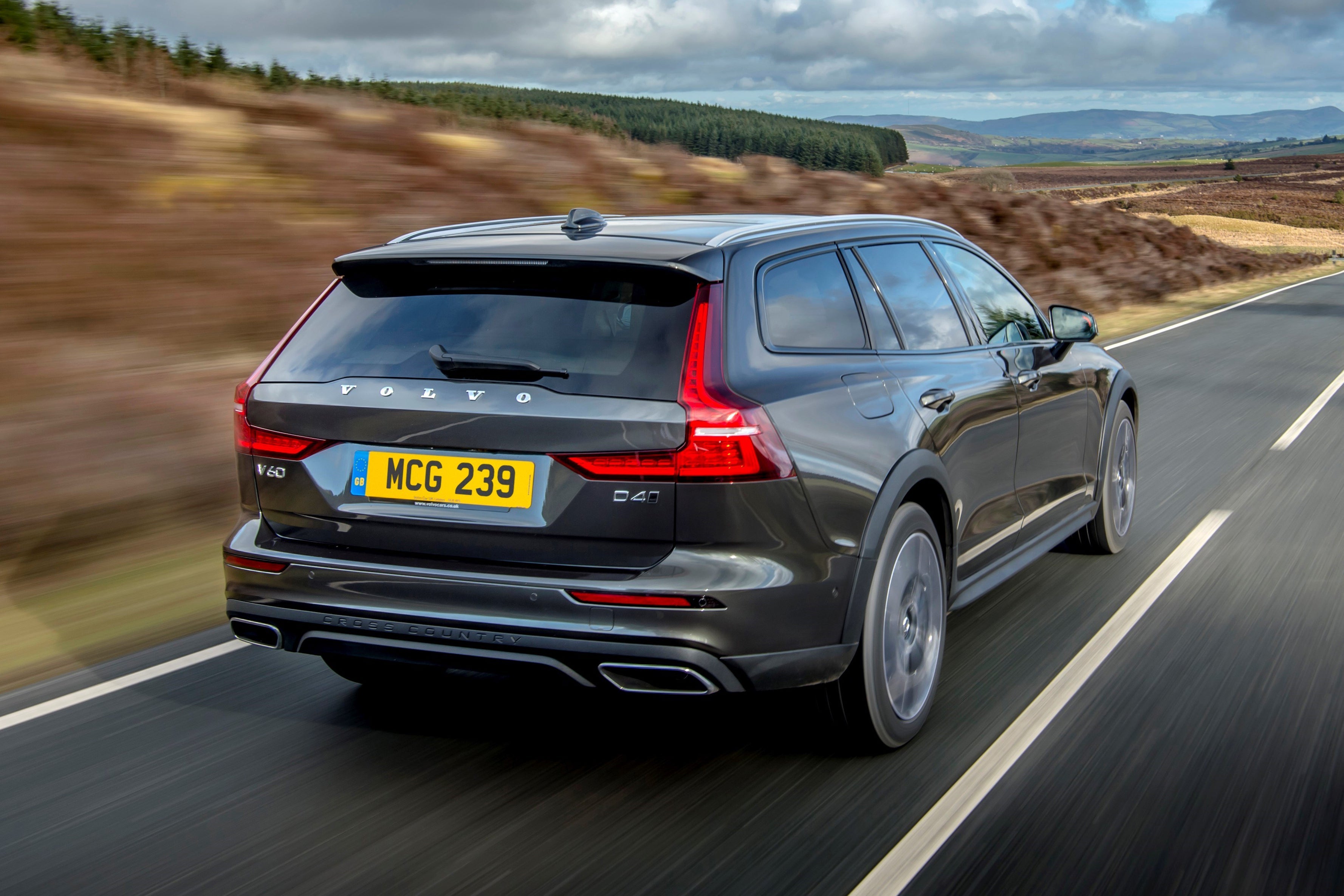 Volvo v60 deals rear